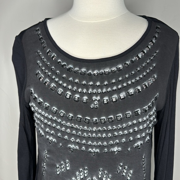 Tribal Jeans long sleeve top Sheer front overlay with black jewels Size Medium - Picture 2 of 9